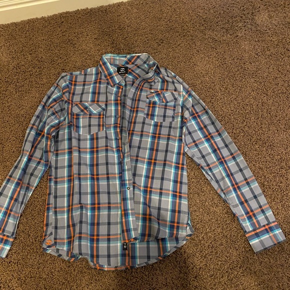 Split long sleeve button down shirt. - Picture 1 of 3